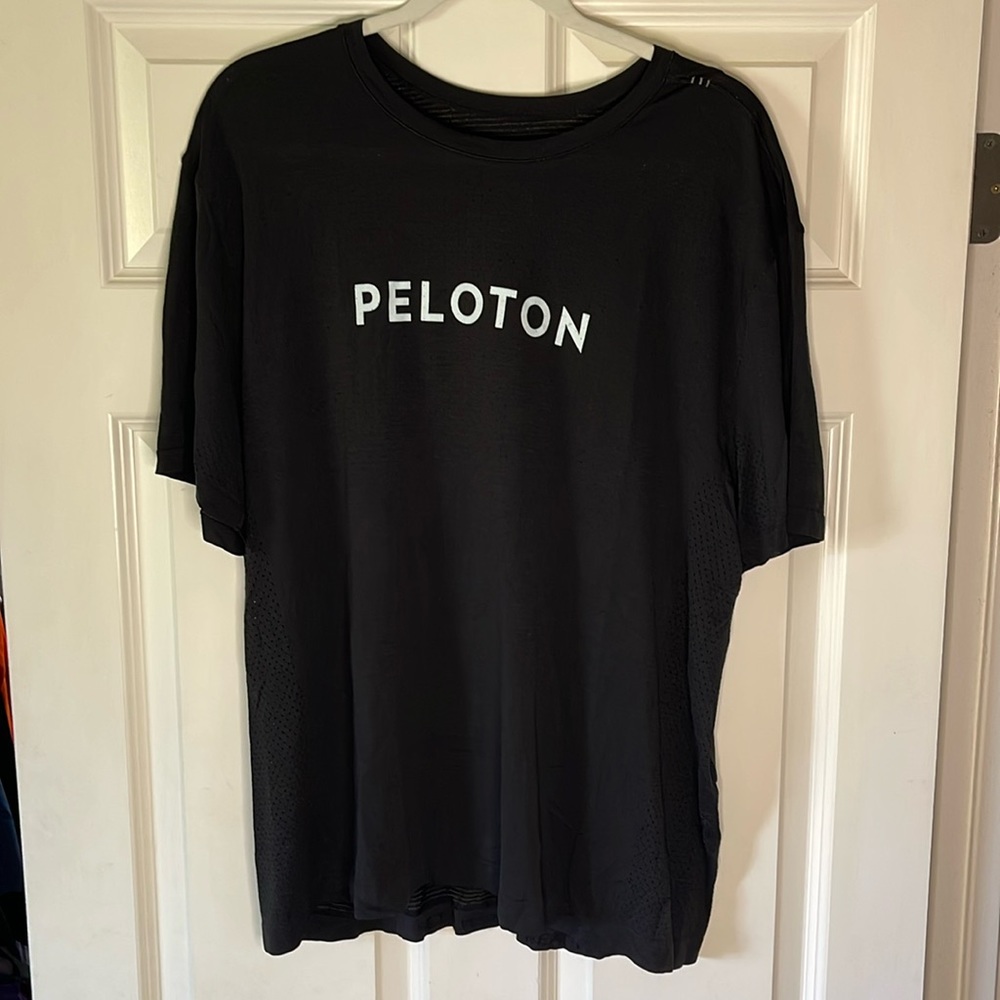 Lululemon x Peloton shirt Size XL